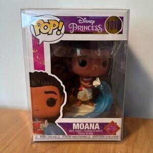 Funko Disney Moana with Hei Hei and Blue Wave Vinyl Figure